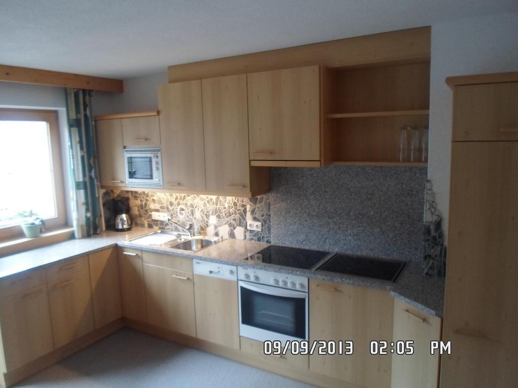 Haus Kroell Elisabeth Appartement Zell am Ziller Kamer foto